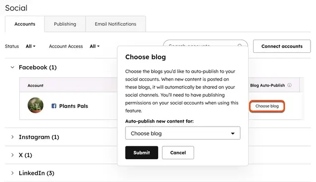 HubSpot Social Settings showing the Blog Auto-Publish selection dialog